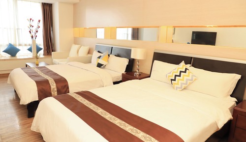 Business Twin Room, Garden View