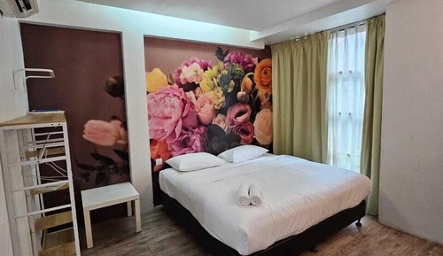 Deluxe Room, 1 King Bed