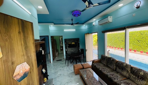 Luxury Villa, Garden View