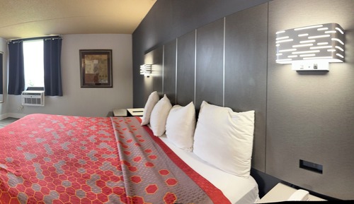 Comfort Room, 1 King Bed, Non Smoking