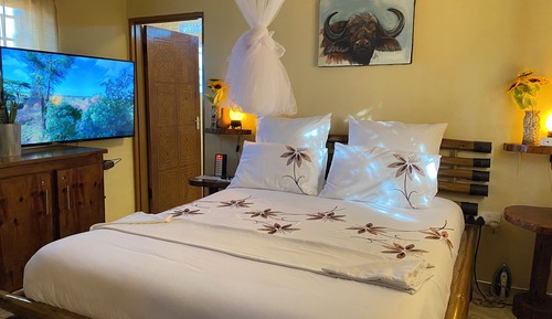 Deluxe Double Room, Courtyard View