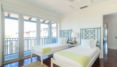 Townhome, Pool View