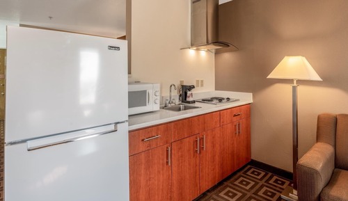 Suite, 2 Queen Beds, Non Smoking