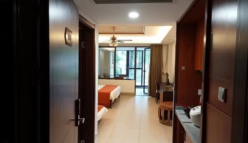 Deluxe Apartment, Garden View