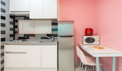Basic Room, 1 Bedroom (Red (Windmill Building))