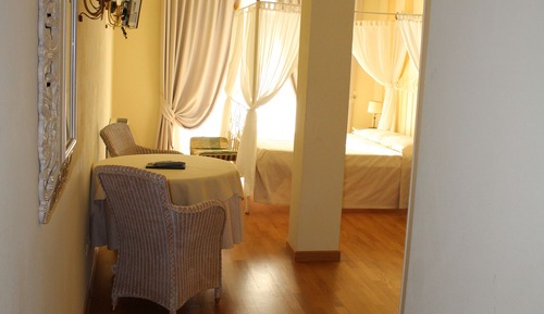 Family Studio Suite, Balcony, Lake View