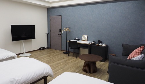Deluxe Room, City View