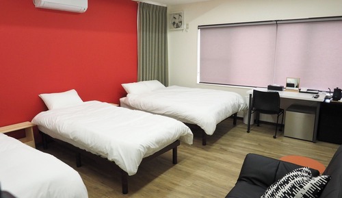 City Quadruple Room, City View