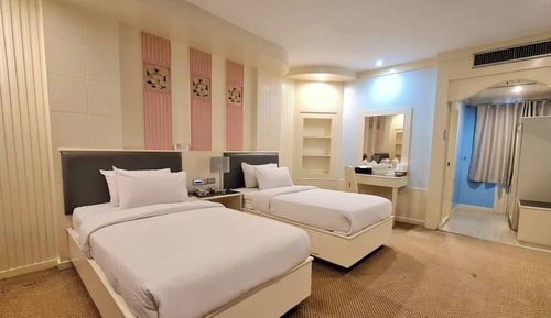 Superior Twin Room