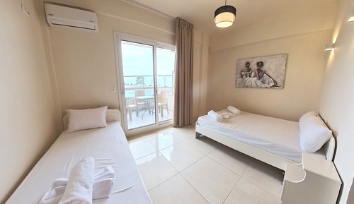 Economy Triple Room, Balcony, Sea View