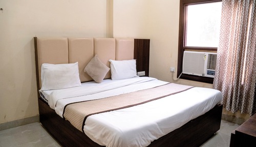 Family Double Room, City View