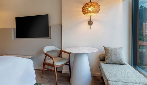 Deluxe Room, 1 King Bed