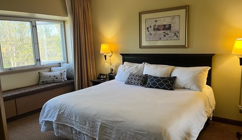 Single Room, City View