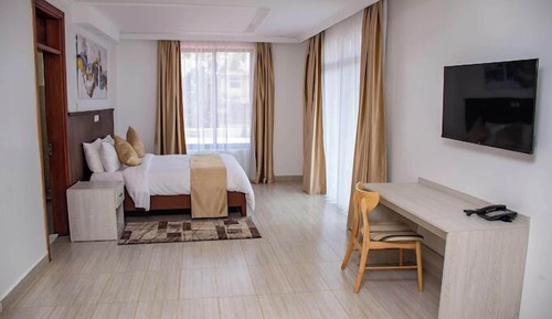 Deluxe Single Room, Pool View
