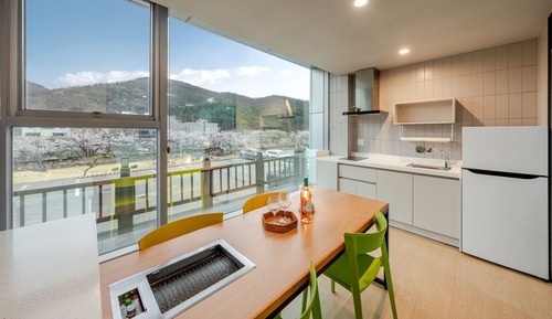 Basic Room, 1 Bedroom (Room B104 (Couple/Family Room))
