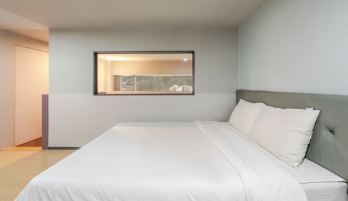 Basic Room, 1 Bedroom (Room B304 (Couple/Family Room))