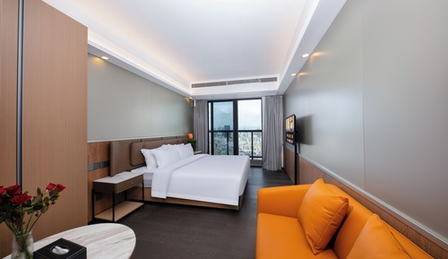 Deluxe City View Super Large Room (Intelligent Customer Control+Refrigerator+Washing Machine)