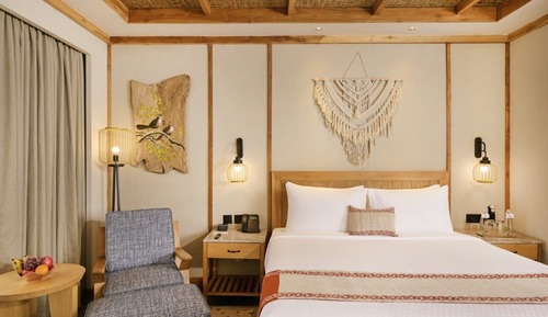 Superior Room, 1 King Bed