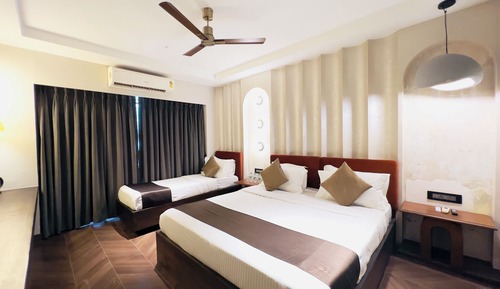 Super Deluxe Triple Room