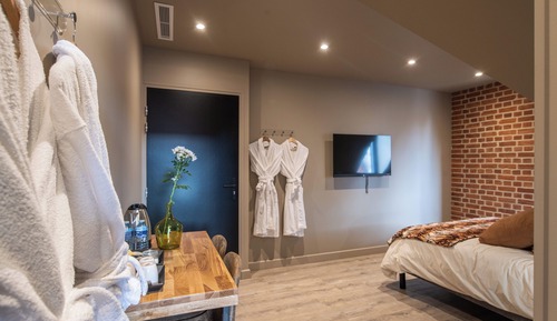 Family Quadruple Room (Briqueterie Four)
