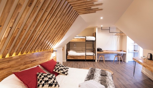 Family Quadruple Room (Origine bois)