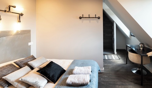 Classic Room (carrière metal)