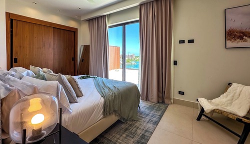 Luxury Penthouse, 3 Bedrooms, Private Pool, Marina View