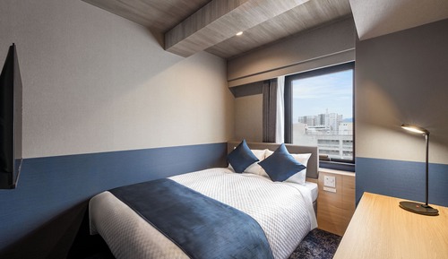 Corner Double Room, Non Smoking, City View