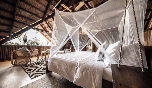 Deluxe Studio Suite, 1 King Bed, Non Smoking, Beachfront