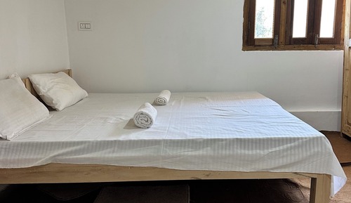 Deluxe Double or Twin Room, 1 Double Bed, Mountain View