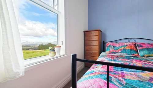 Comfort Triple Room, Mountain View