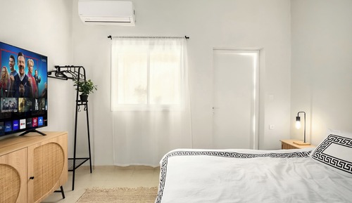 Apartment, Courtyard View