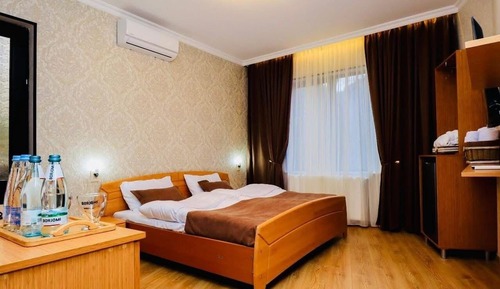 Comfort Double Room, Balcony, Mountain View