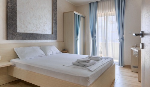 Comfort Double Room, Balcony, Mountain View
