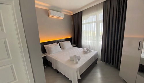 Family Triple Room, 1 Bedroom, Non Smoking, Sea View