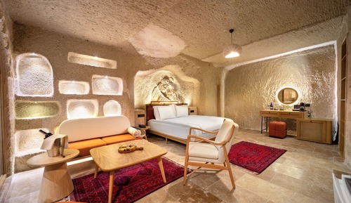 Cave Suite
