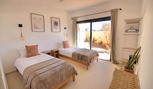 Twin Room, Courtyard View