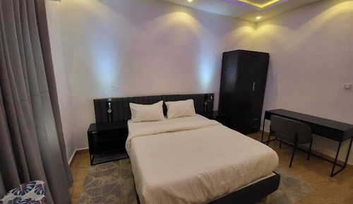 Deluxe Room, Balcony, City View