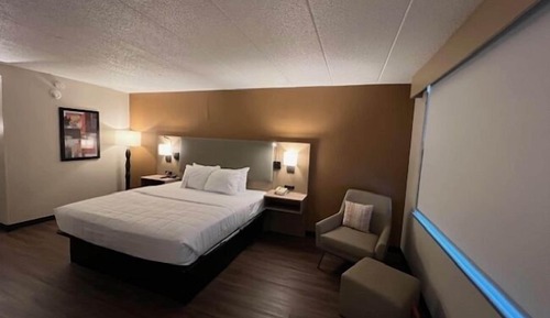 Deluxe Single Room