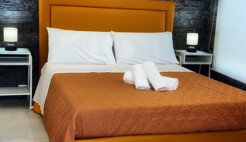 Comfort Double Room, Patio, Partial Ocean View