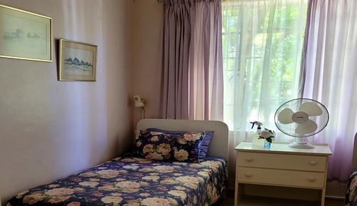 Economy Twin Room