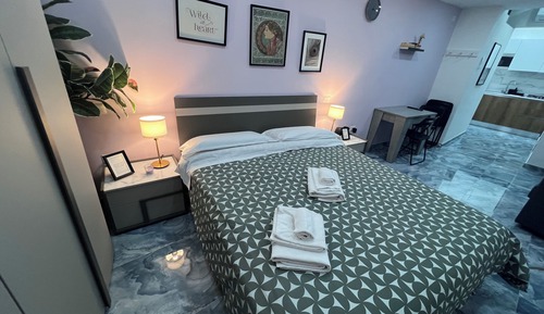 Classic Quadruple Room, Kitchen