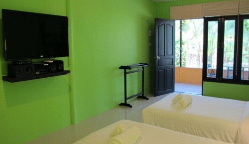 Basic Suite, Garden View