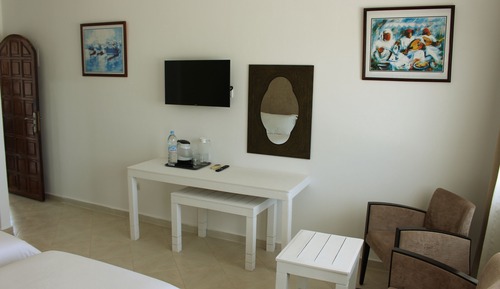 Standard Twin Room