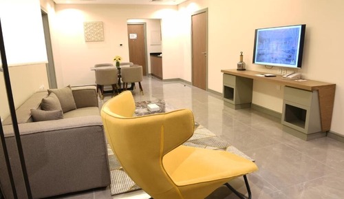Luxury Suite