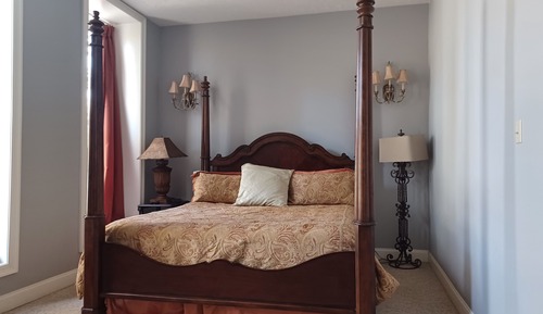 The Franklin Suite