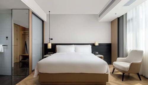 Executive Double Room, City View