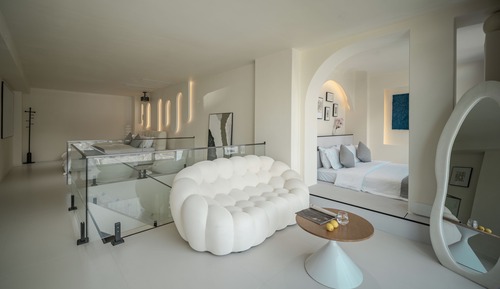 Standard Suite, City View