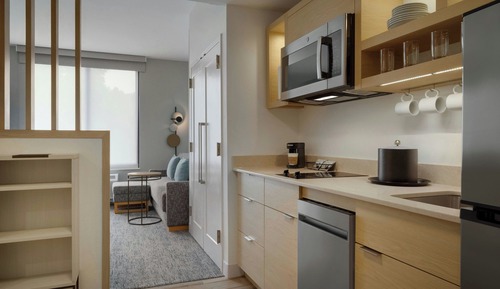 Studio, 1 King Bed with Sofa bed, Non Smoking (Hearing Accessible)