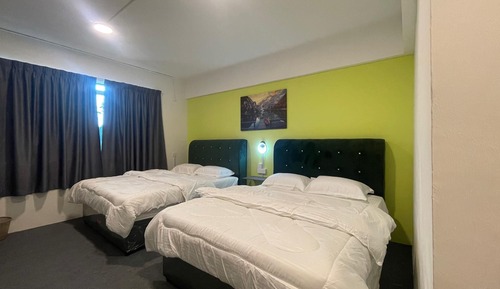 Family Twin Room